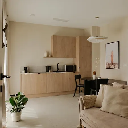 Ars - Premium Experience Close To The *