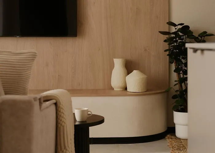 Ars - Premium Experience Close To The *