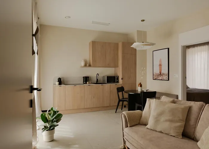 Ars - Premium Experience Close To The *